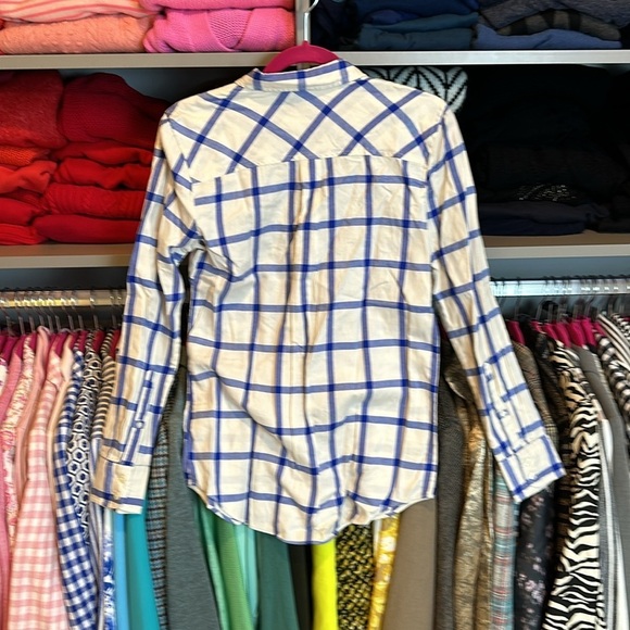 J Crew white/blue plaid boy fit button down long sleeve shirt size XS NWT - Picture 3 of 3